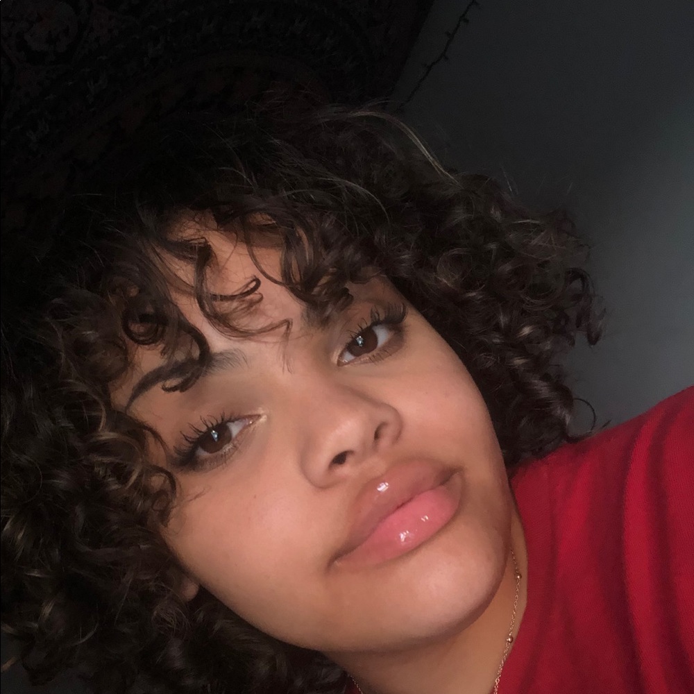 Meet your Posher, Jordyn